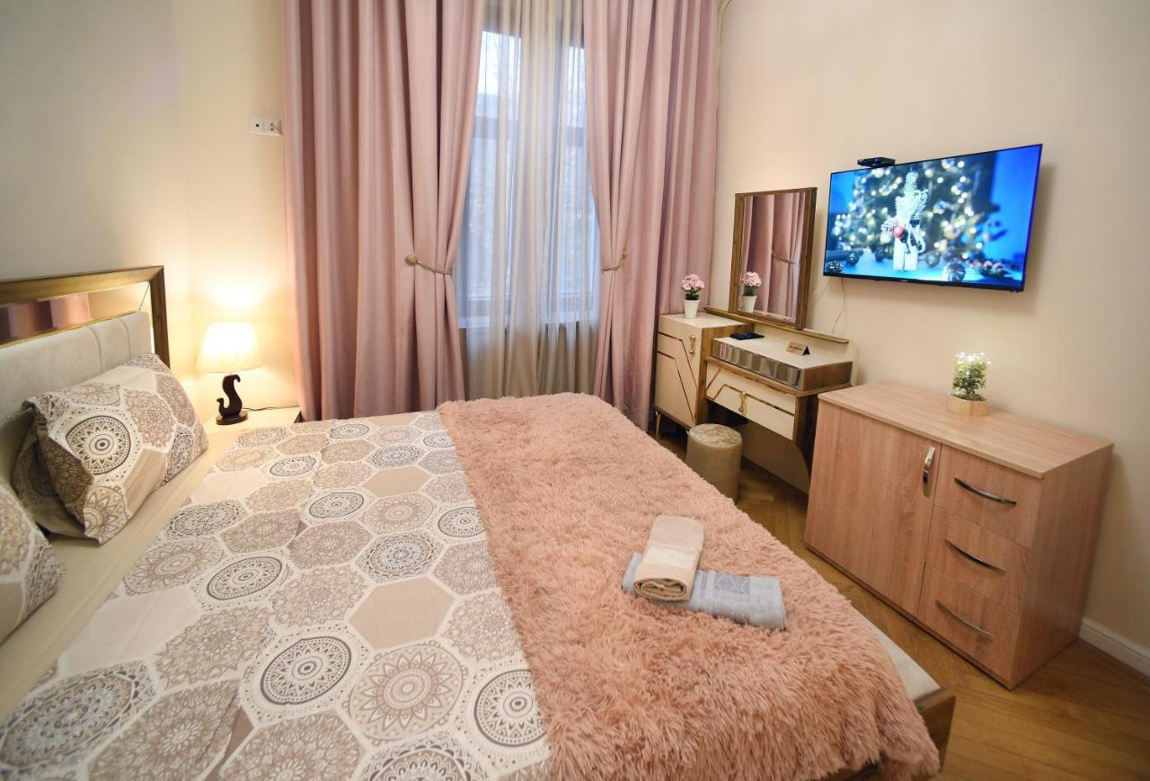City Lux Hotel Tbilisi Exterior foto
